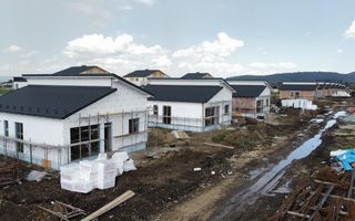 Casă/Vilă cu 4 camere la vânzare - Sânpetru - Poză 3