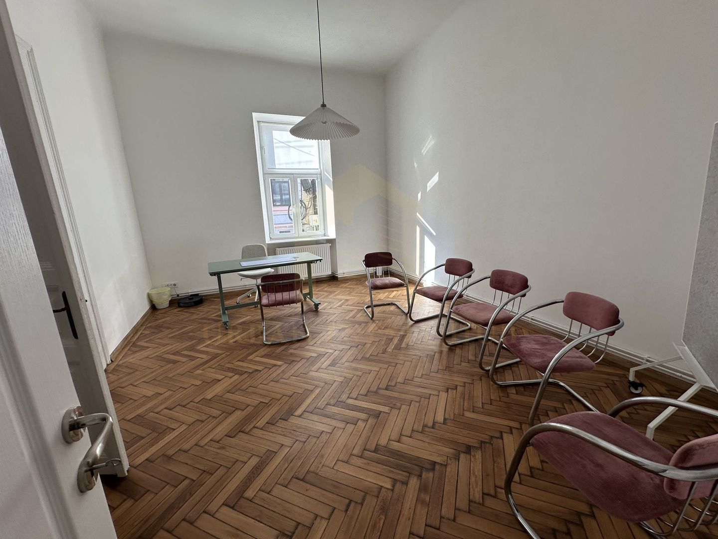 Inchiriere apartament 2 camere, 80 mp, Parcul Central - Poză 4