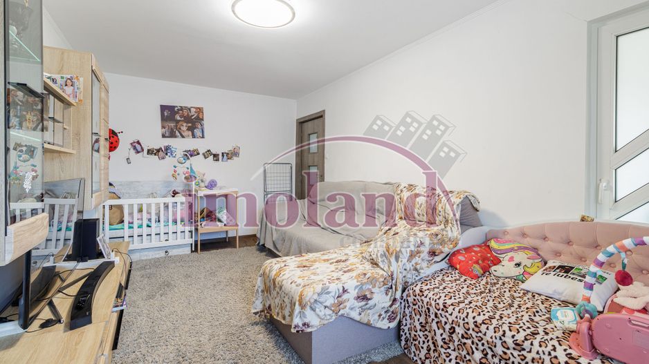 Apartament - 3 camere cu centrala proprie - Vanzare - Pta Rahova - Poză 2