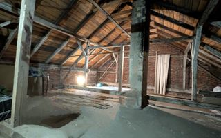 Imobil cu destinatii multiple- 6 apartamente - Poză 48