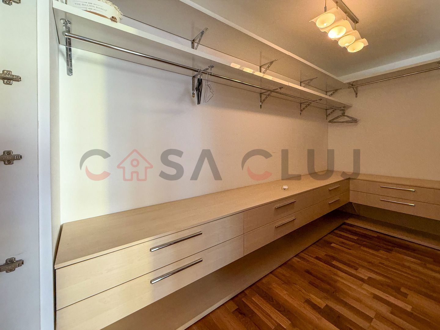 Apartament finisaje premium, Parcul Rozelor, Plopilor - Poză 3