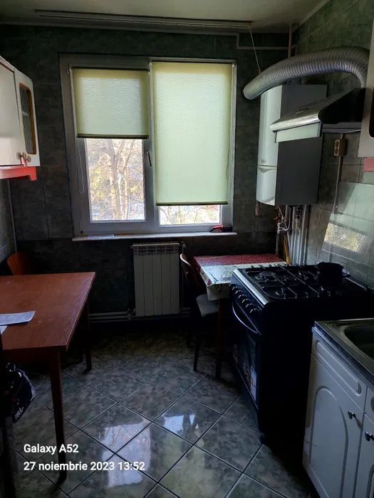 Apartament 3 camere, Micro 16 - Poză 4