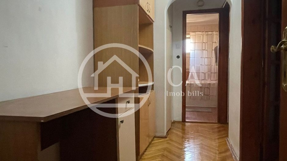Apartament de închiriat cu 3 camere în Calea Aradului, Oradea - Poză 11