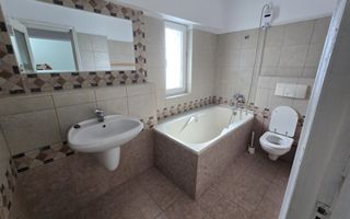 Apartament cu 4 camere de tip Duplex - Bvd. Unirii - Zona centrala - Poză 8