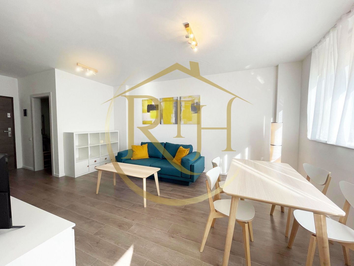 Oferim spre închiriere un apartament cu 2 camere în XCity Tower 1 Torontalului! - Poză 1