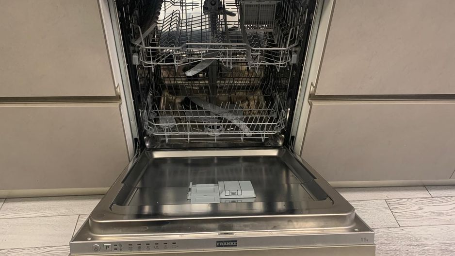 Apartament 3 camere lux Metrou Ștefan cel Mare - Poză 13