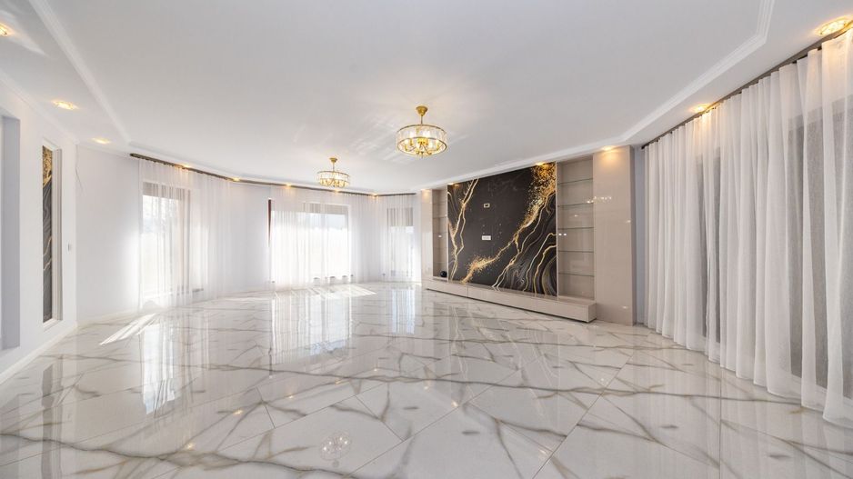 Casa 6 dormitoare+4 bai -1500 mp teren-Sacele - Poză 2