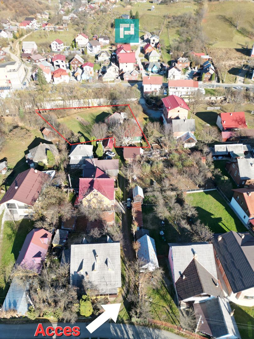 Casă de lemn, cu teren în Borșa - Poză 8