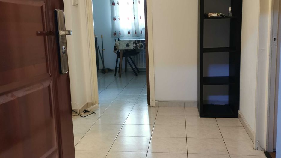 Apartament 2 camere renovat, cat friendly, balcon, etaj 1, Basarabiei - Poză 6