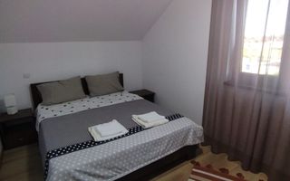 Casa Vila 7 camere 147 mp-teren 500 mp-foisor 3 terase-Beclean - Poză 4