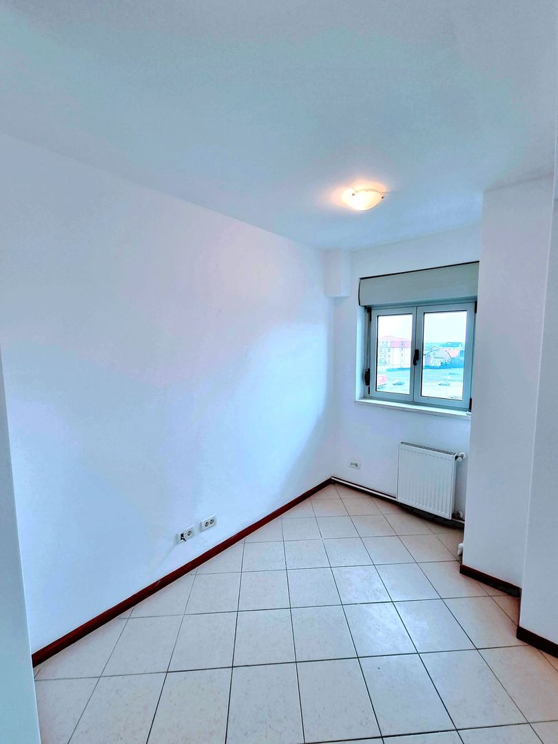 Ansamblul Rezidențial RING. Apartament spațios, zona Torontalului - Poză 4
