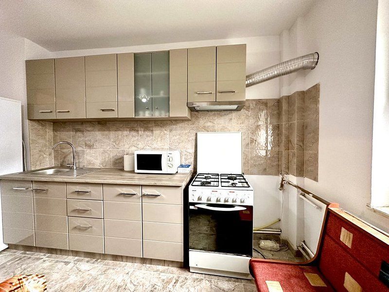 Apartament cu 4 camere zona Aradului - Poză 4