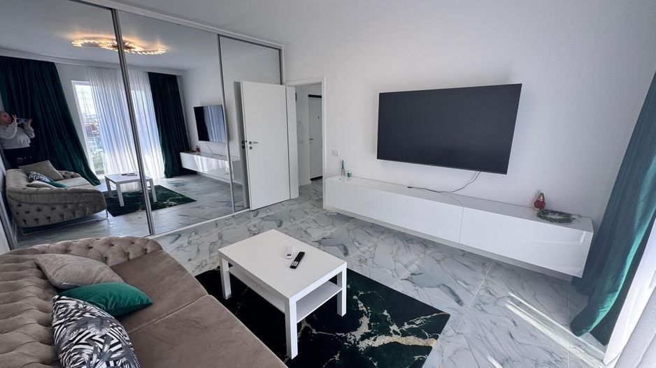 AP. 2 CAMERE - PARCARE INCLUSA, CENTRALA PROPRIE, MOBILAT MODERN - Poză 1