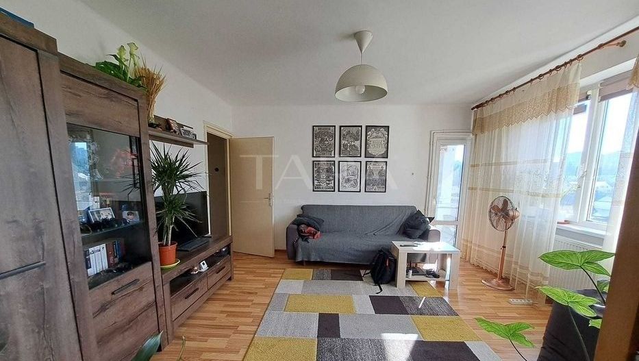 Apartament 2 camere, zonă centrală – ideal pentru locuit sau investiți - Poză 2