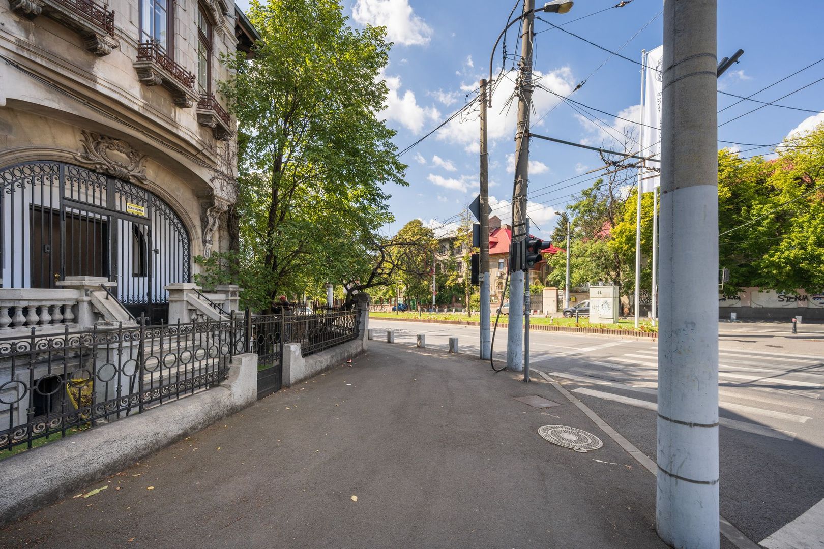 Inchiriere apartament 6 camere Calea Plevnei l parter l 176 mp - Poză 25