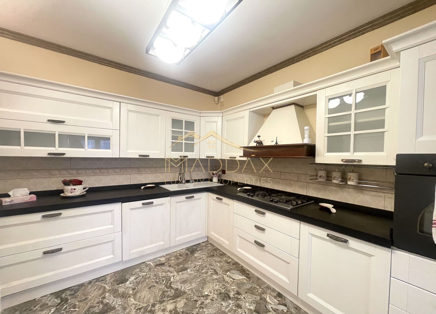 Vila 7 camere**Lake view**Ponton privat**Piscina**Teren 933 MP//Balotesti - Poză 16