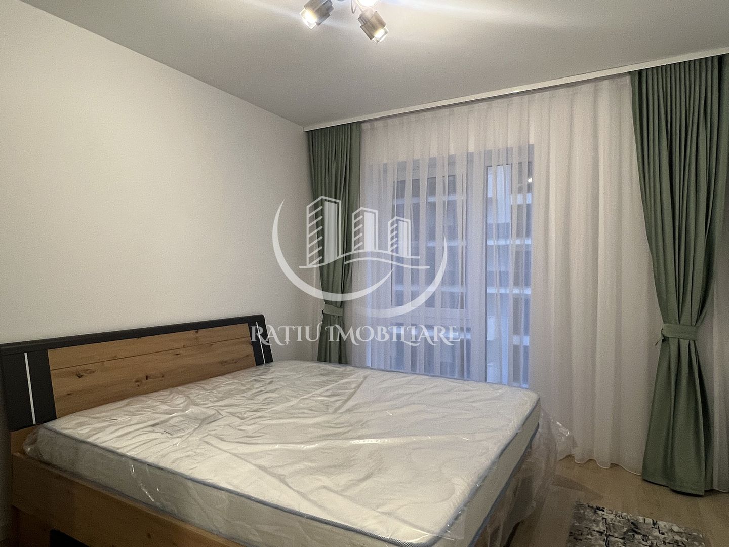 Apartament cu 3 camere | Parcare Subterana | Prima Arena | Oradea - Poză 7
