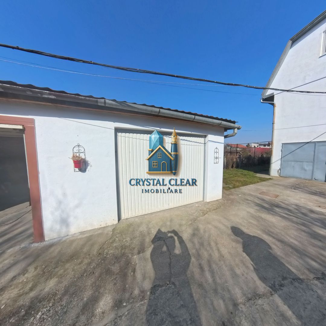 Două case în curte comună, 6 camere + 385 teren - zona semicentrală - Poză 17