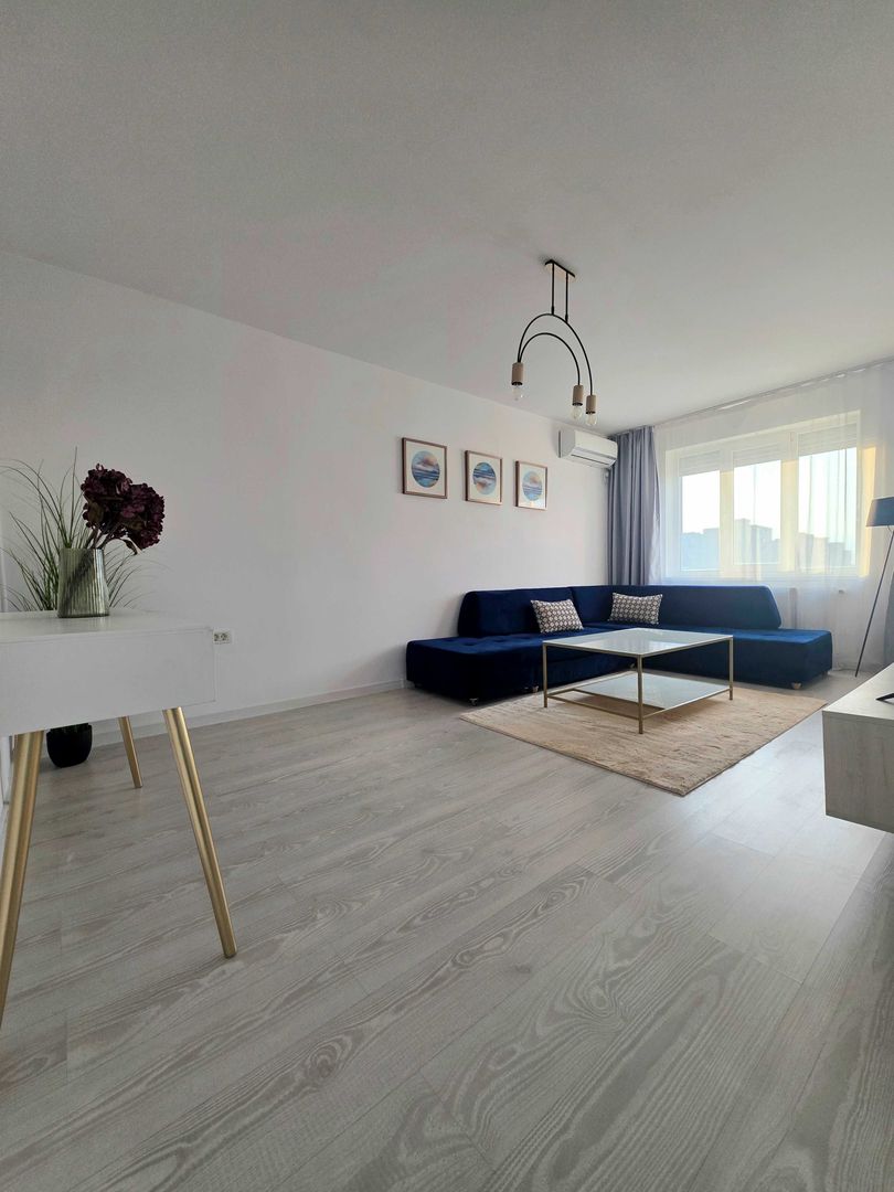 Circumvalatiunii | 3 Camere | Renovat Integral | Amenajat Modern. - Poză 2