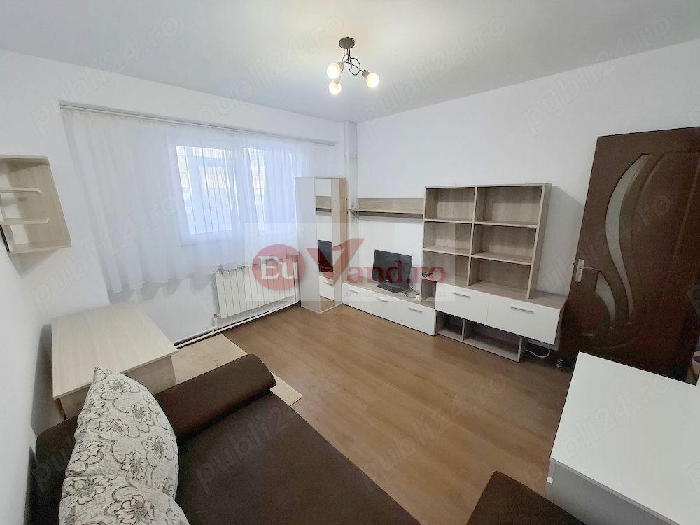 De inchiriat apartament cu 2 camere,  zona Spitalul judetean, et. 2, 450 E - Poză 1