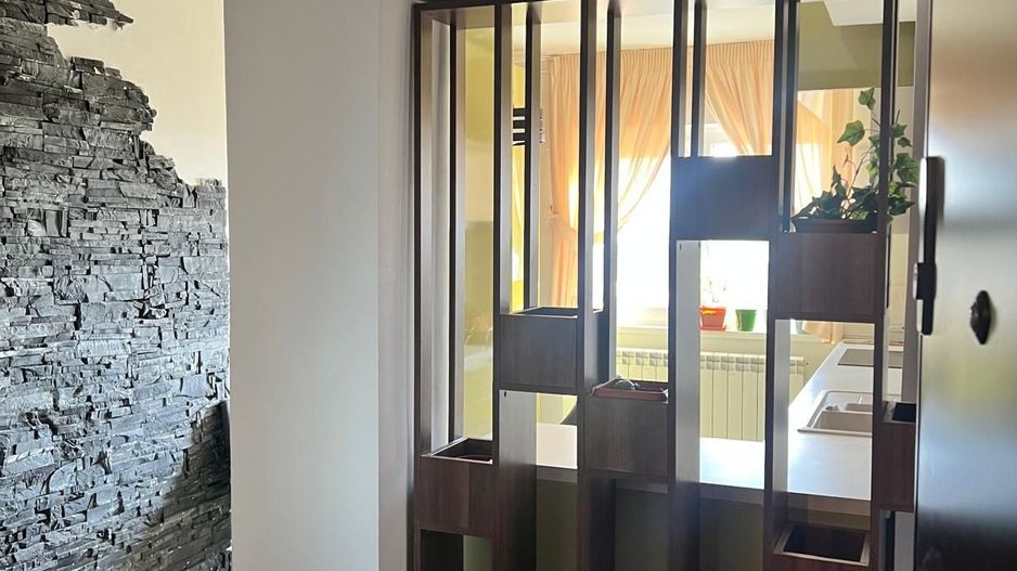 Apartament 3 camere luminos, mobilat si utilat, metrou Favorit-Pet friendly - Poză 4