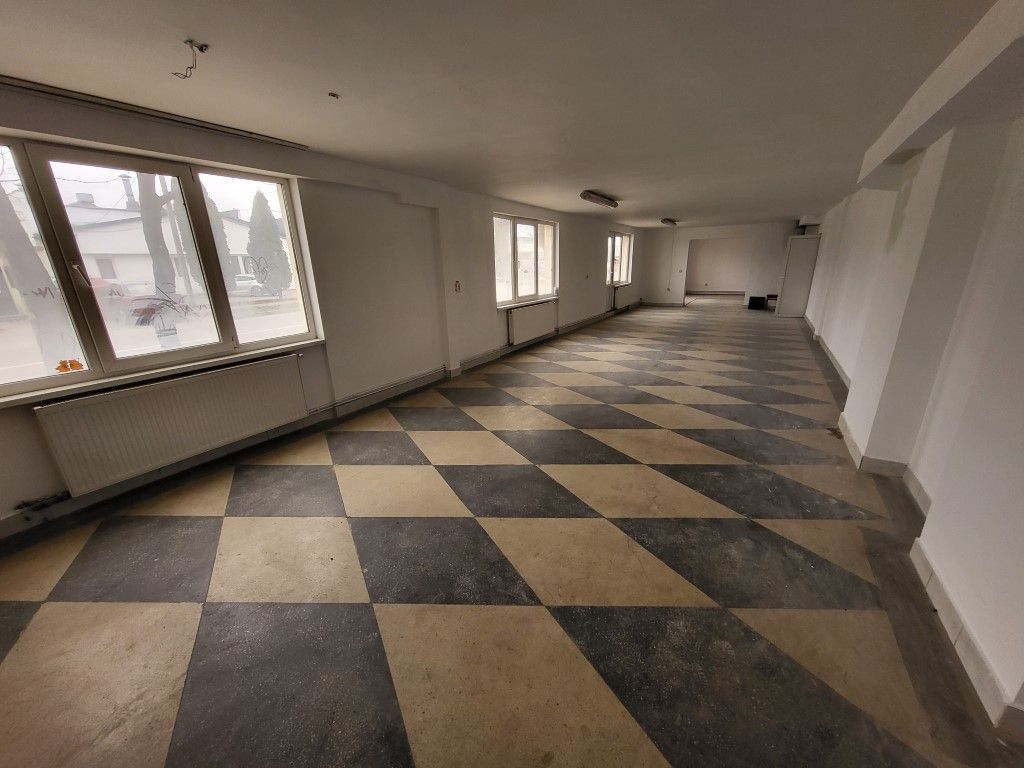 P 4080-1 Spatiu comercial cu 5 incaperi în Târgu Mureș, zona Depozitelor - Poză 1