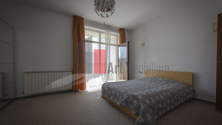 7 cam. | 5 bai | 420 mp | 690 000  euro | zona Mark Twain - Poză 9