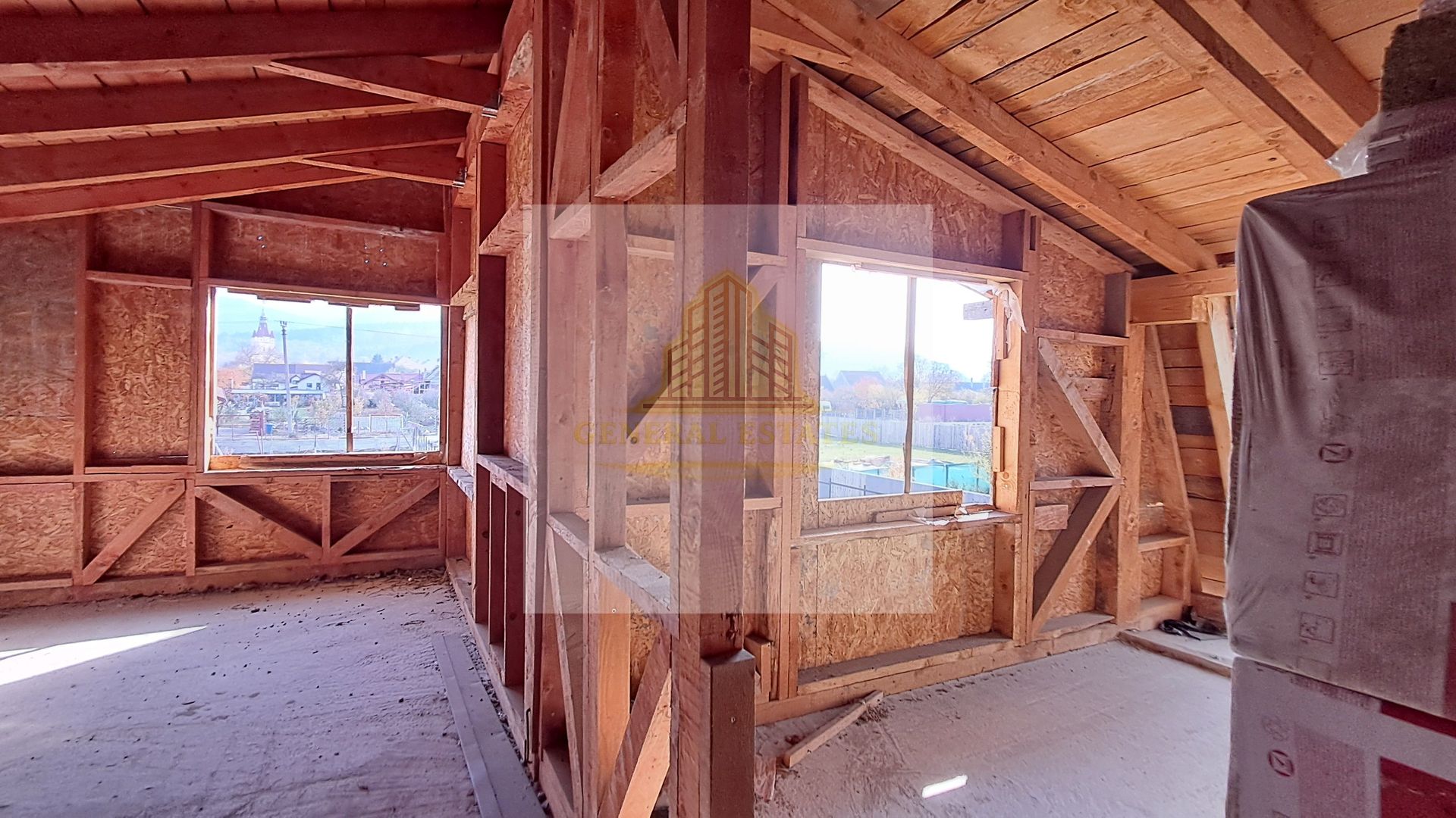 Casa moderna la rosu in Cristian - Poză 7