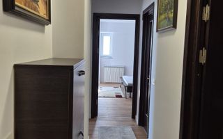 Apartament 3 camere,  Faleza Nord/Pescarilor, vedere la mare - Poză 3