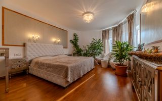 De Vânzare Vila Superba la liziera parcului Sub Arini - Poză 3