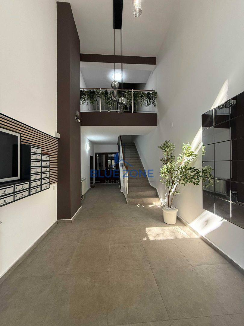 3 camere | Bd. Unirii | 92 mp | Prima închiriere | 2 băi - Poză 2