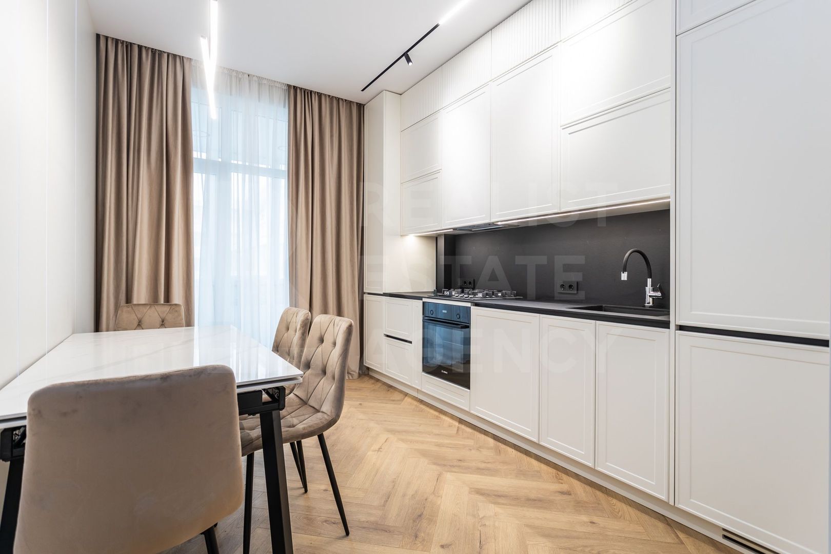 Vânzare, apartament, 2 camere, str. Vasile Lupu, Buiucani - Poză 8