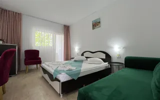 Oportunitate investitie- complex hotelier langa mare | Venus - Poză 18