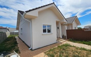 Duplex de vanzare in Mosnita Veche | 2 dormitoare | Posibilitate Mansardare - Poză 1