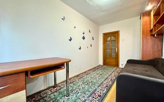 Spre Vânzare apartament cu 3 camere, în Centru, Păcurari - Poză 8