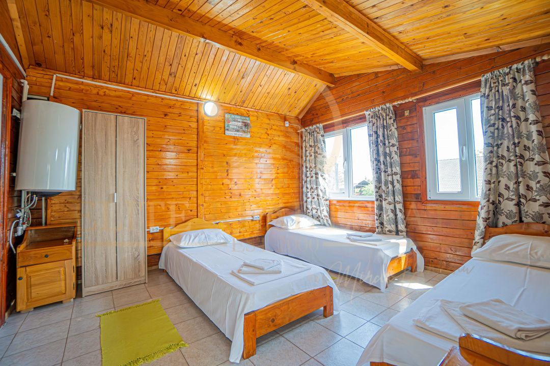 🏖️ Vama Veche – 2 vile turistice, 13 camere, afacere la cheie! - Poză 10