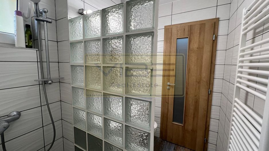 Apartament 2 dormitoare + living Podu Ros - Poză 20