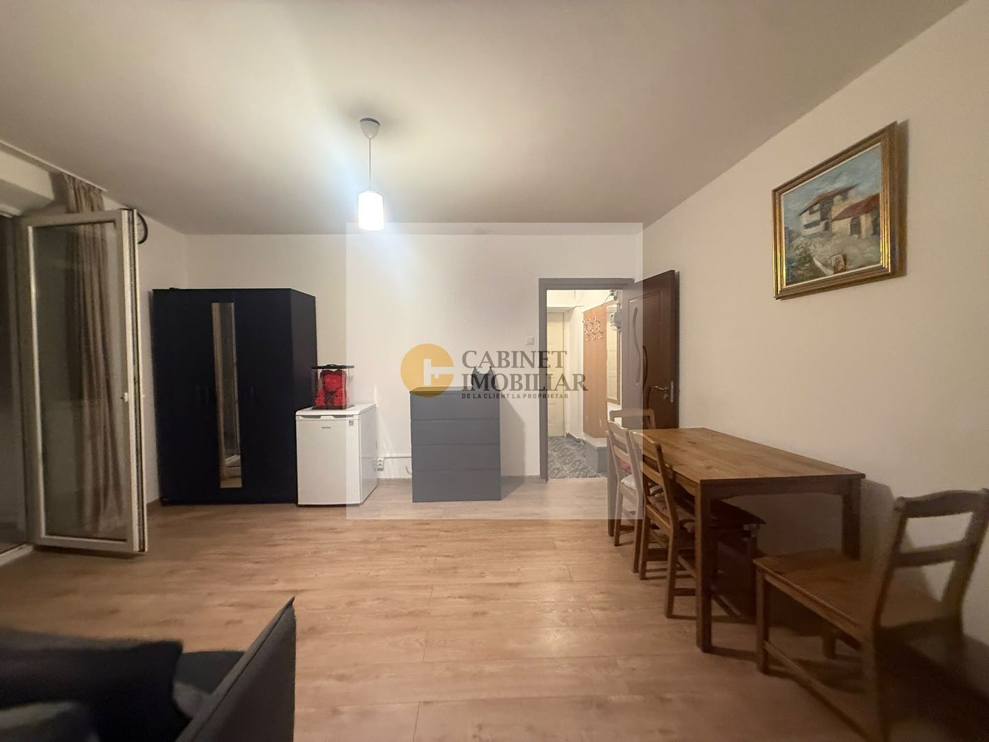 2 camere - metrou Unirii I Etaj 1 I Balcon - Poză 1