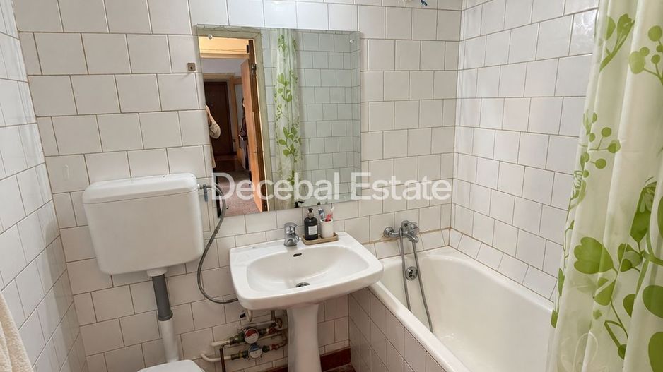 Metrou 1 Decembrie La 3 Minute !  - Apartament 3 camere etaj 2/4 63mp - Poză 11