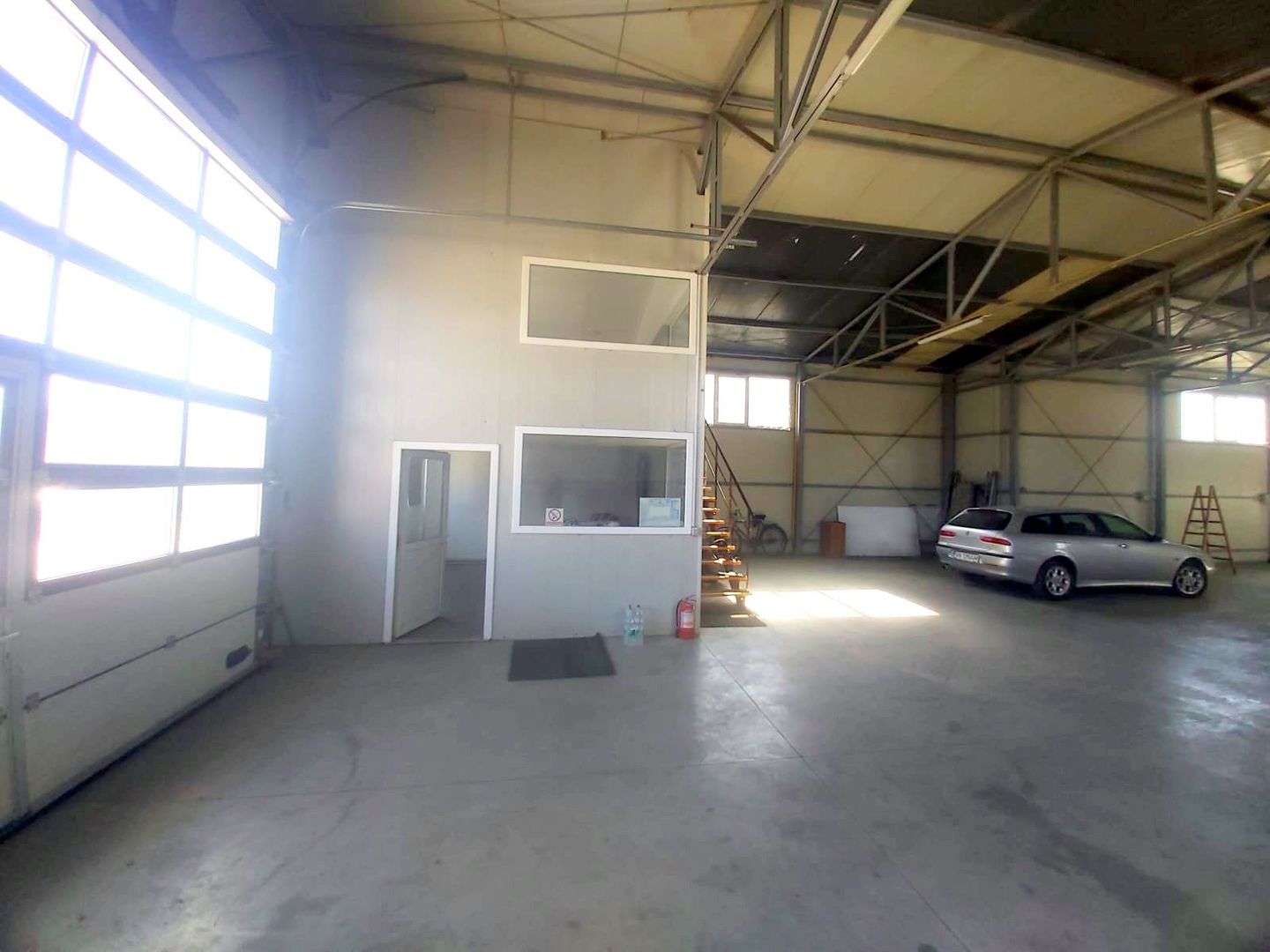 Hala industriala de inchiriat – Focsani, 400 mp, drumul de centura - Poză 6