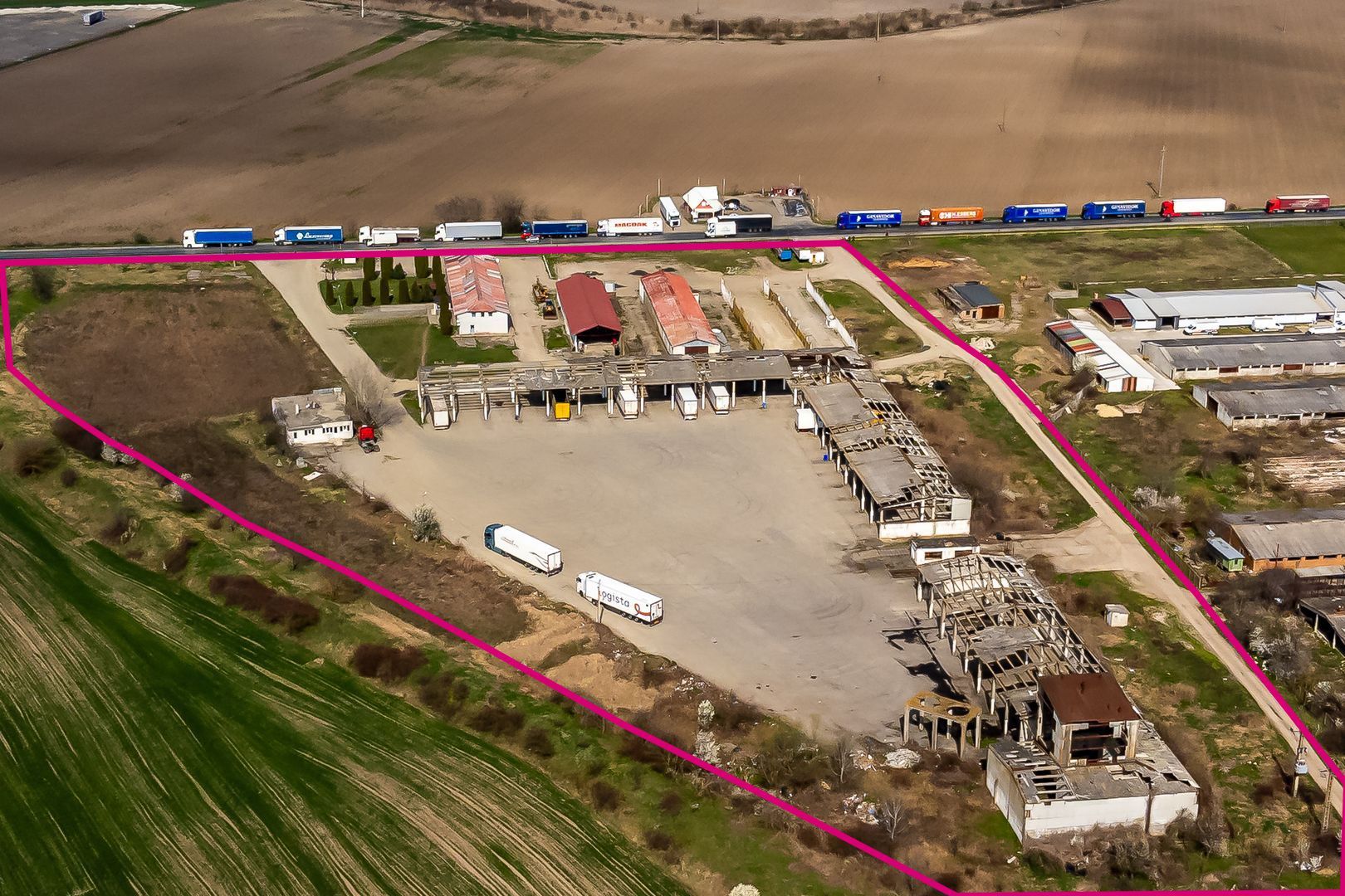 4,2 Ha Motel Restaurant & Servicii TIR DN7 Nădlac, centura Autostradă - Poză 2