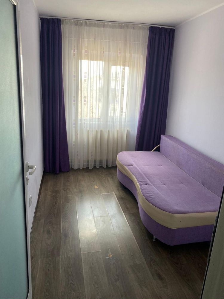 Apartament 3 camere,  etaj 4,  Micro 16 - Poză 3