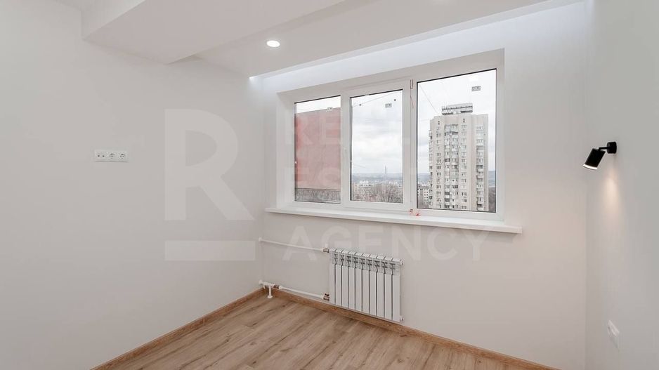 Apartament , o cameră, bd. Dacia , Botanica - Poză 4