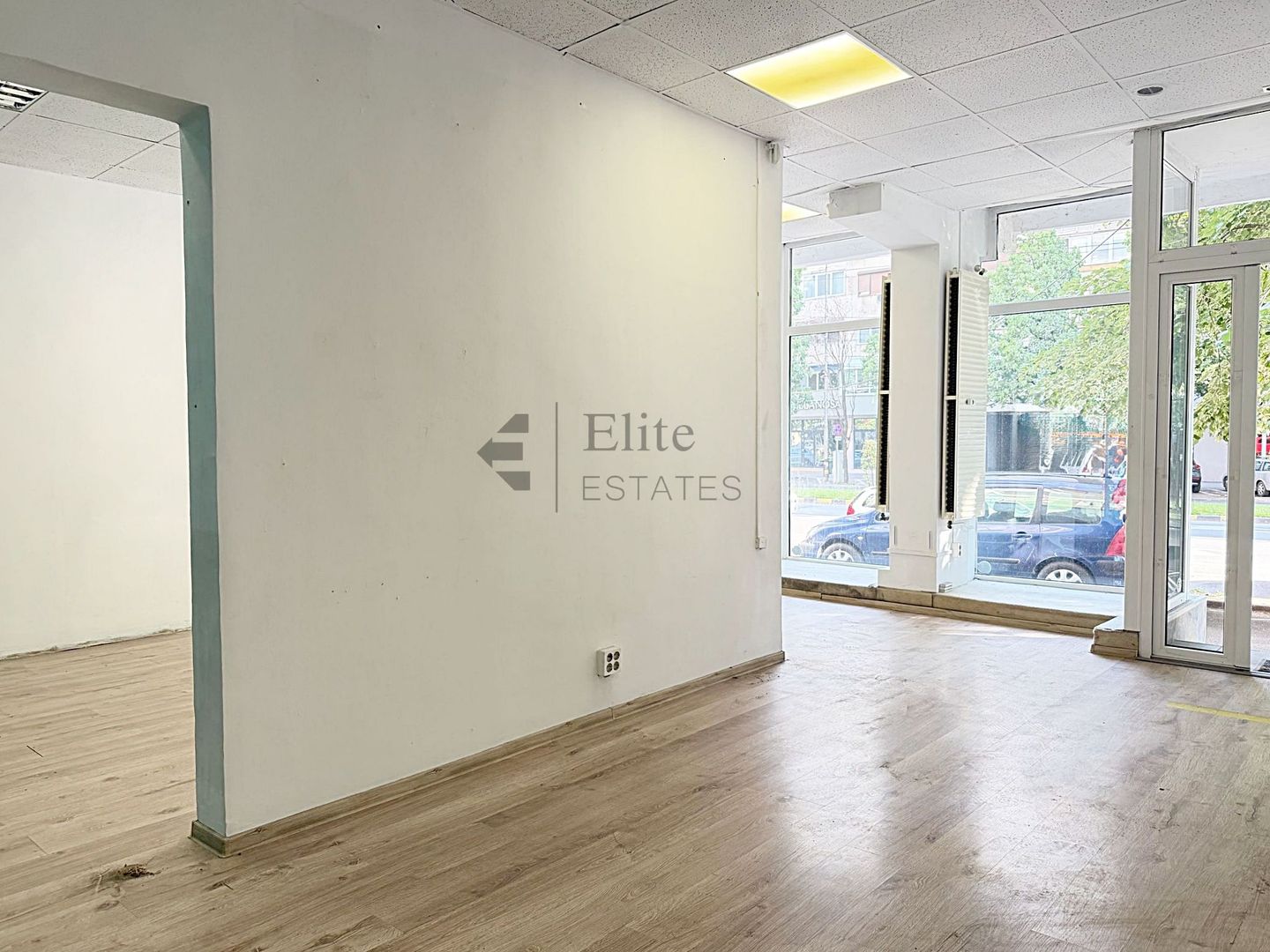 2 Spatii Comerciale Bld Dacia, Oradea | Vad bun - Poză 2
