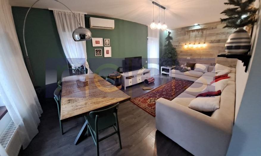 VANZARE APARTAMENT- 6 -CAMERE -VILA INTERBELICA- ZONA- Austrului - Poză 1