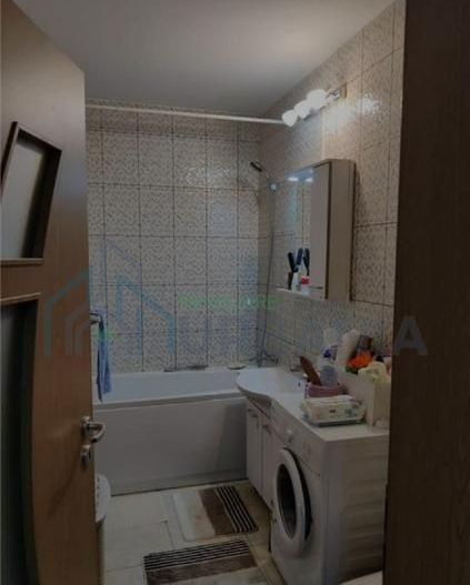 # ofer apartament spre inchiriere 2 camere Nicolina - Poză 1