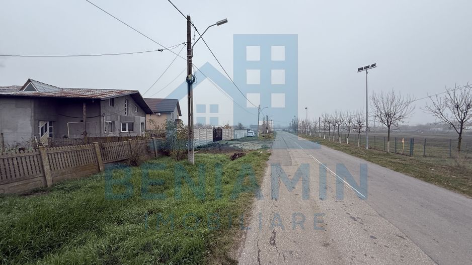 Teren intravilan 1329mp toate utilitatile Mischii langa Stadion - Poză 4