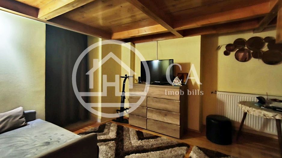 Proprietate mixta de vanzare apartament si spatiu comercial, Oradea - Poză 5