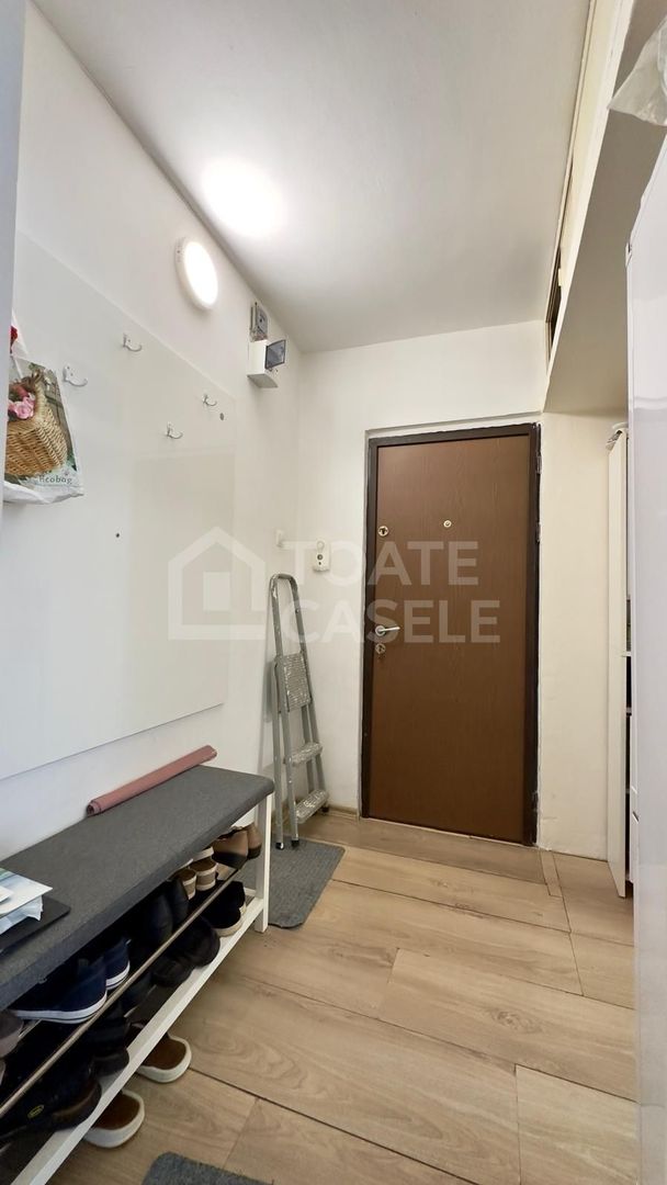 Apartament 3 camere cu balcon închis – zona Primăverii–Manastur - Poză 5