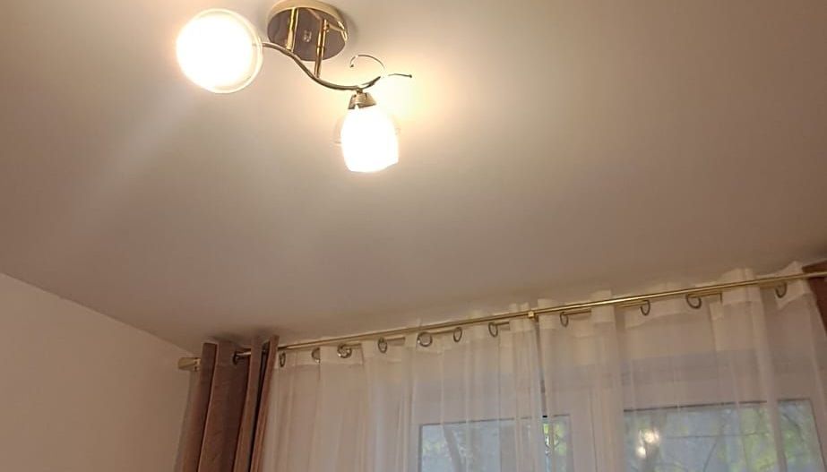 Apartament 2 camere, decomandat, Piata Victoriei, complet renovat, parter. - Poză 4